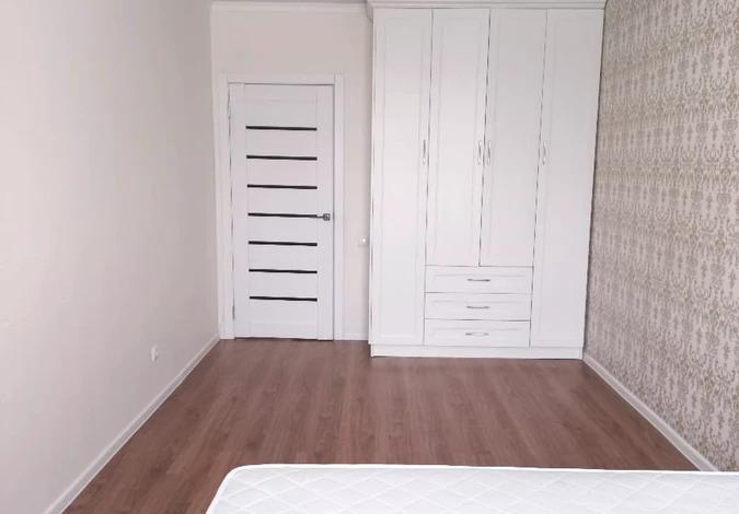 2-комнатная квартира, 56 м², 2/9 этаж, Абылайхан 54а