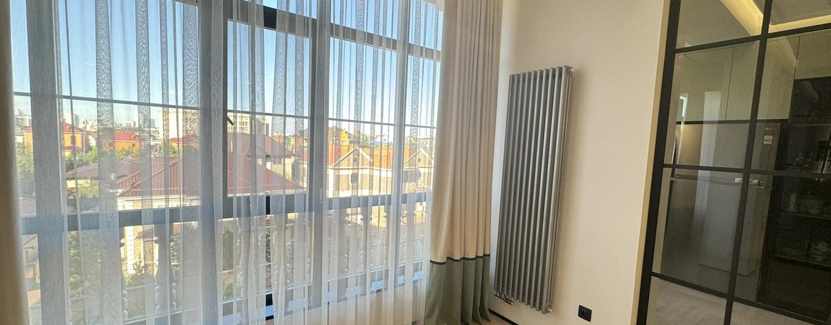 4-комнатная квартира, 176.1 м², 3/6 этаж, Кыз Жибек 38