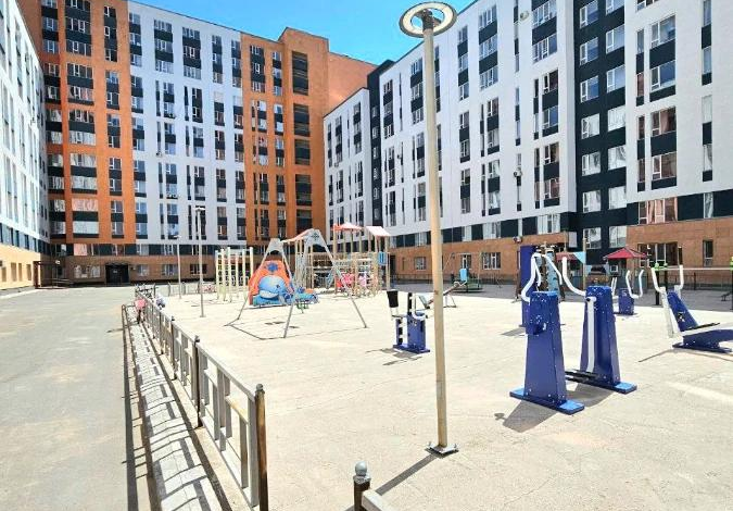1-комнатная квартира, 40.48 м², 9/10 этаж, Айнакол 66/1