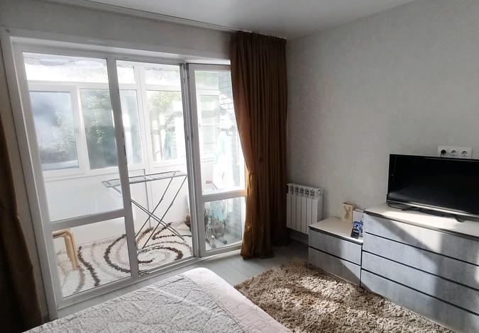 3-комнатная квартира · 80 м² · 2/5 этаж, Нурмагамбетова 40