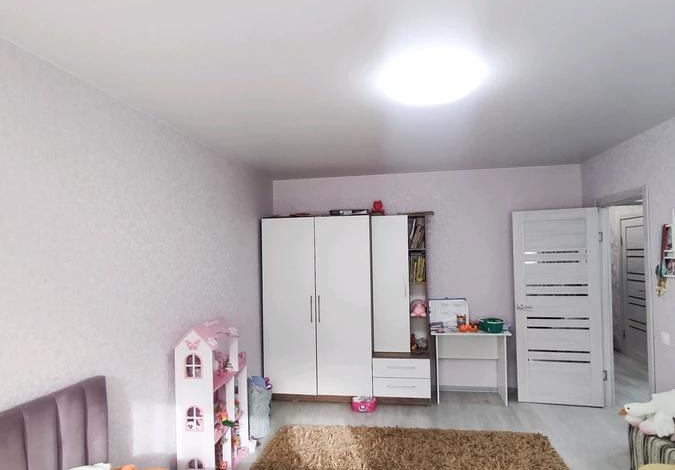 3-комнатная квартира · 80 м² · 2/5 этаж, Нурмагамбетова 40