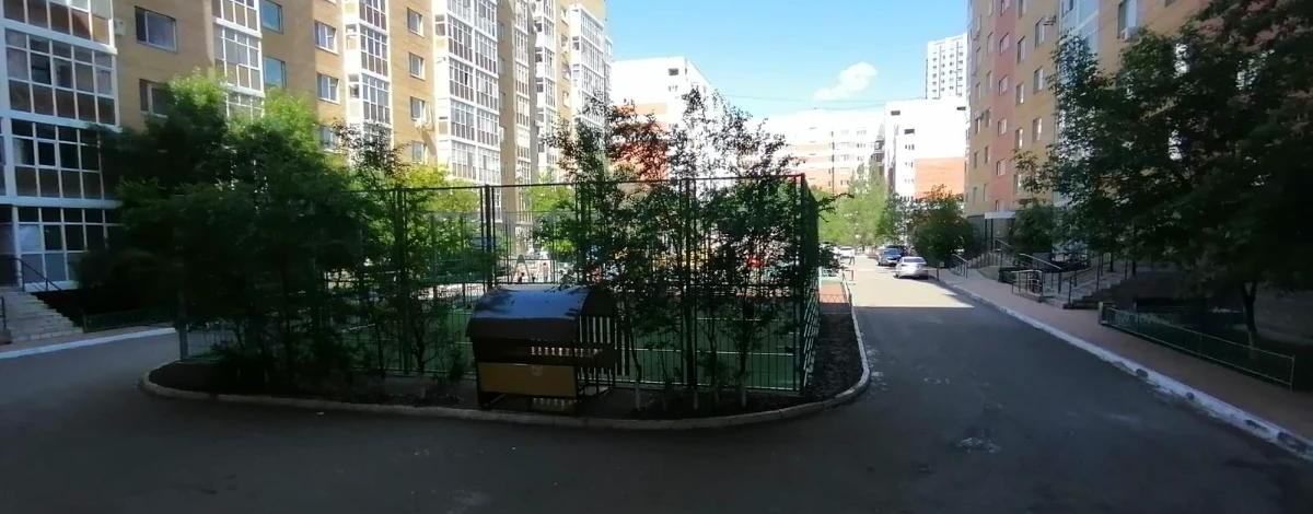 2-комнатная квартира, 75 м², 1/9 этаж, Иманбаевой 2