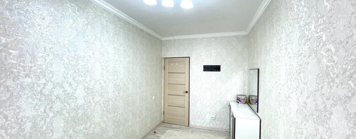 3-комнатная квартира, 80 м², 2/11 этаж, Сыганак 14