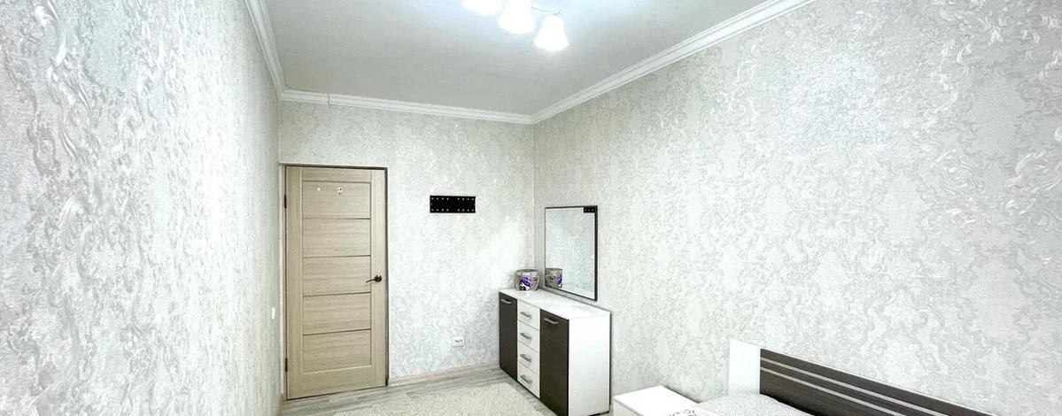 3-комнатная квартира, 80 м², 2/11 этаж, Сыганак 14