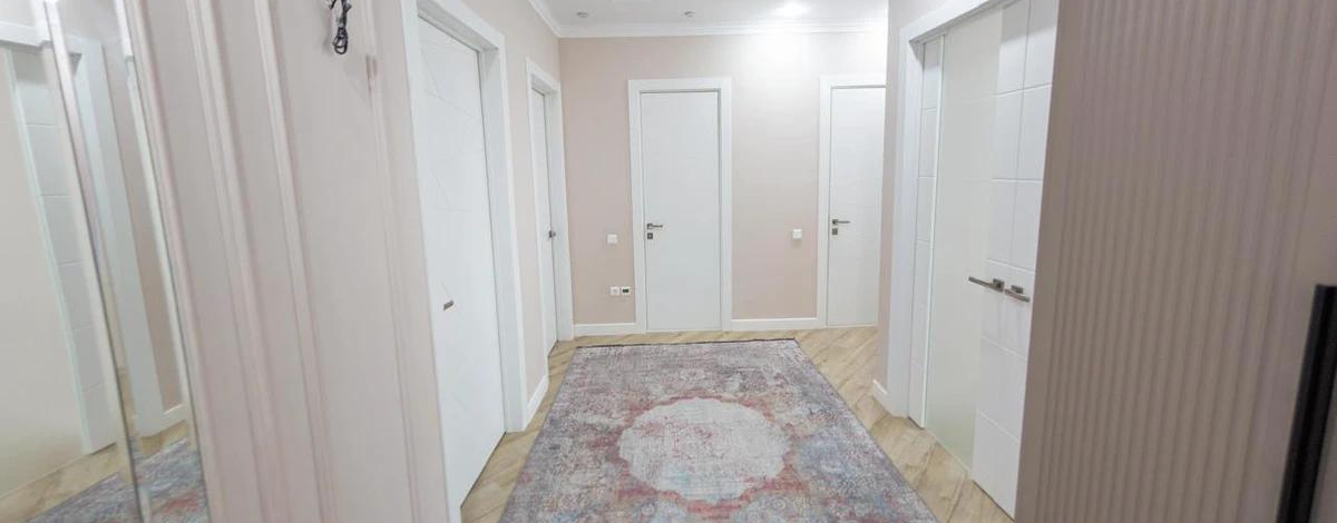 3-комнатная квартира, 90 м², 8/10 этаж, Бокейхана 25a