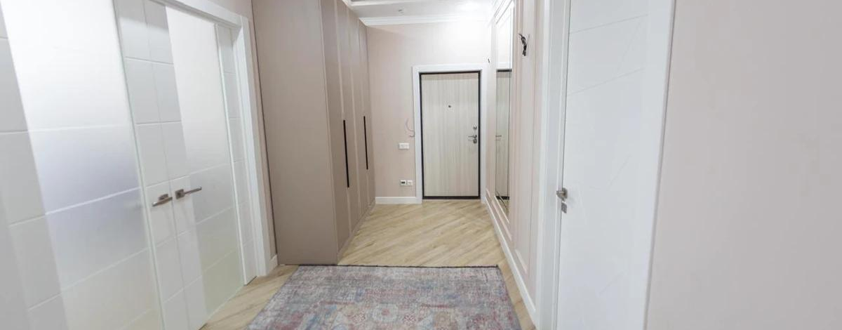 3-комнатная квартира, 90 м², 8/10 этаж, Бокейхана 25a