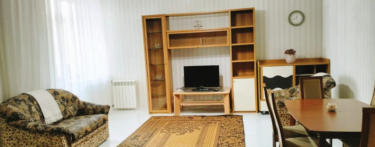 2-комнатная квартира, 82.1 м², 3/12 этаж, Ирченко