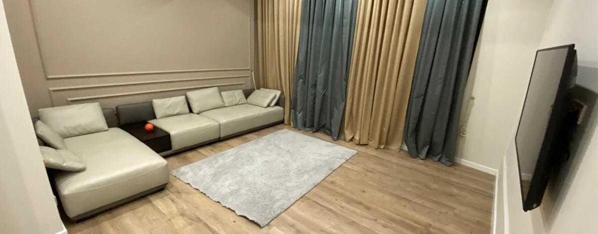 3-комнатная квартира, 80 м², 2/13 этаж, Ади Шарипова