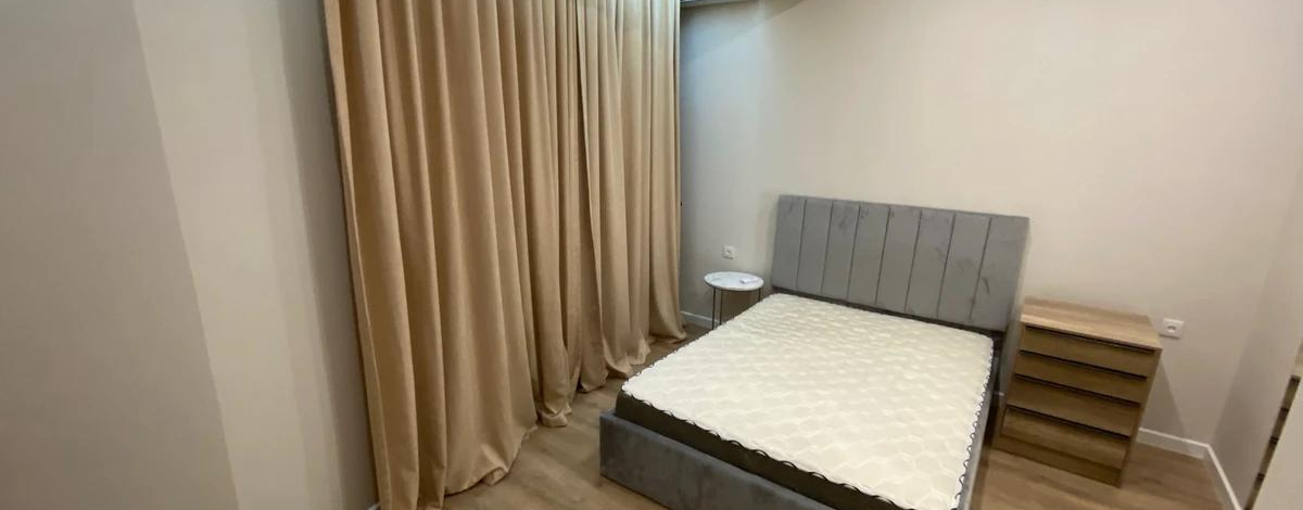 3-комнатная квартира, 80 м², 2/13 этаж, Ади Шарипова