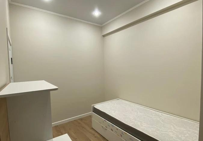 3-комнатная квартира, 80 м², 2/13 этаж, Ади Шарипова