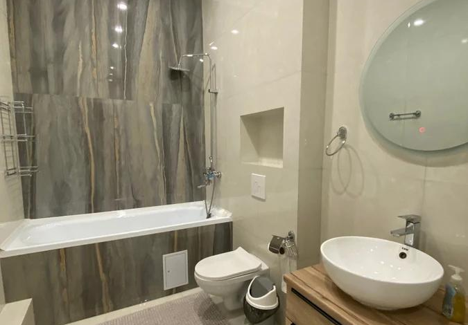 3-комнатная квартира, 80 м², 2/13 этаж, Ади Шарипова