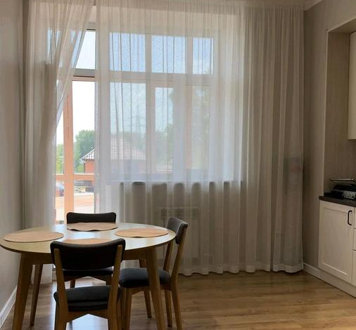 3-комнатная квартира · 95 м² · 1/4 этаж, теплова 1/6