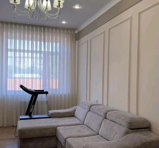 3-комнатная квартира · 95 м² · 1/4 этаж, теплова 1/6