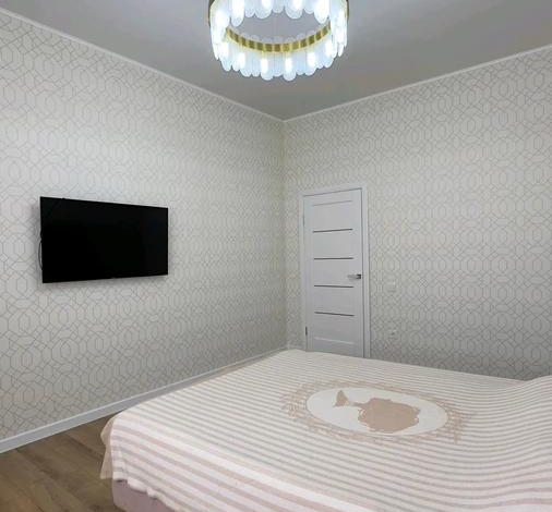 3-комнатная квартира · 95 м² · 1/4 этаж, теплова 1/6