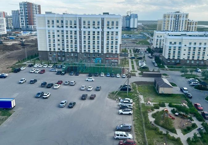 2-комнатная квартира, 55.2 м², 10/12 этаж, Казыбек би 11