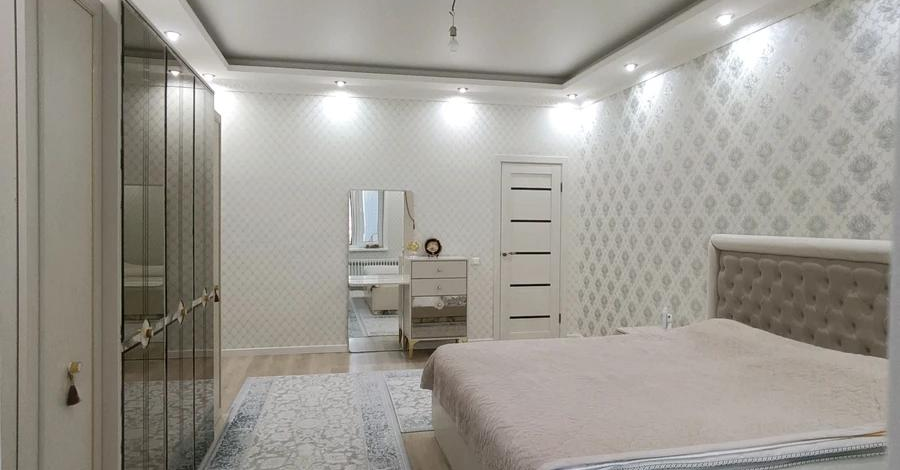 2-комнатная квартира, 70 м², 4/6 этаж, Бокейхана 29б