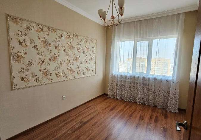 3-комнатная квартира, 79.3 м², 18/19 этаж, Б. Момышулы 17/2