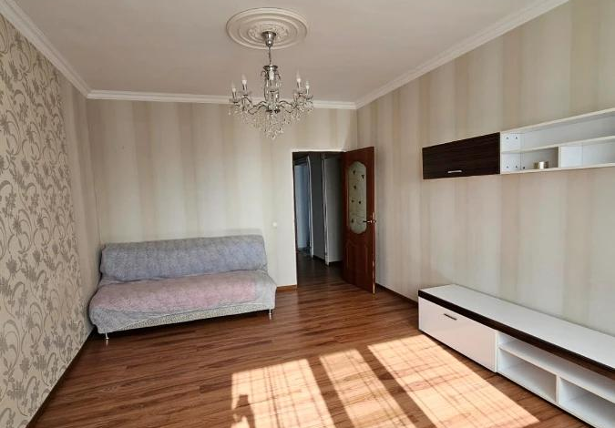 3-комнатная квартира, 79.3 м², 18/19 этаж, Б. Момышулы 17/2