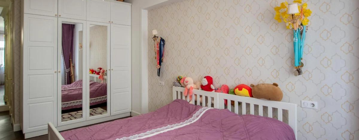 4-комнатная квартира, 230 м², 3/8 этаж, Мангилик Ел 27