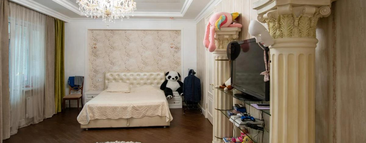 4-комнатная квартира, 230 м², 3/8 этаж, Мангилик Ел 27
