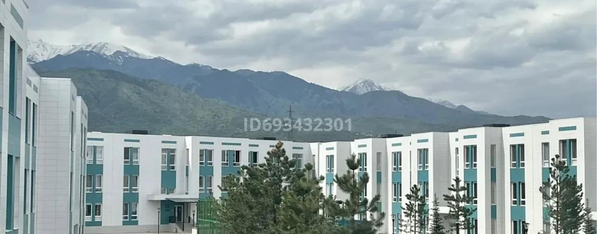 2-комнатная квартира, 68 м², 3/3 этаж, Какимбек Салыков 42