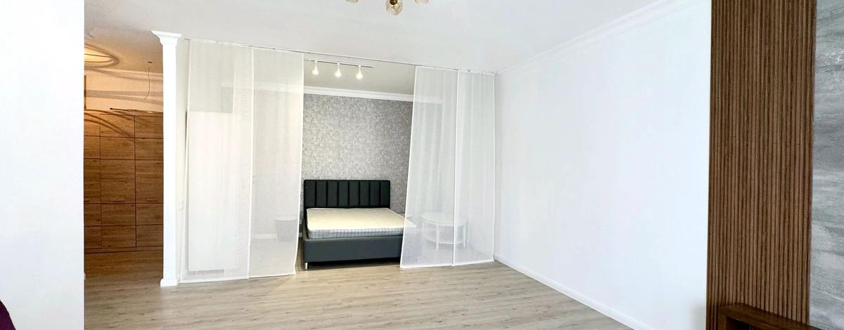 2-комнатная квартира, 68 м², 3/3 этаж, Какимбек Салыков 42