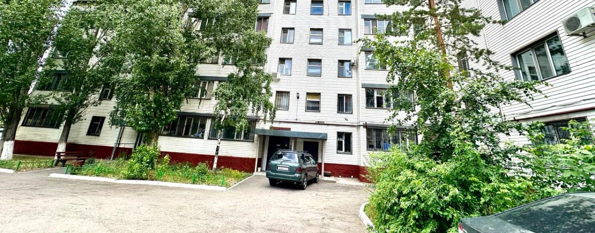 1-комнатная квартира, 36 м², 5/5 этаж, Абая 1/1