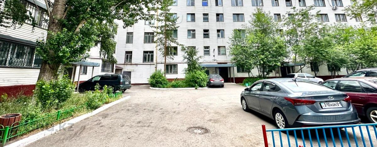 1-комнатная квартира, 36 м², 5/5 этаж, Абая 1/1