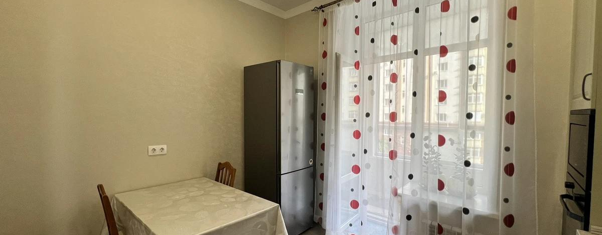 3-комнатная квартира, 80.5 м², 3/9 этаж, Коргалжынское шоссе 15/1