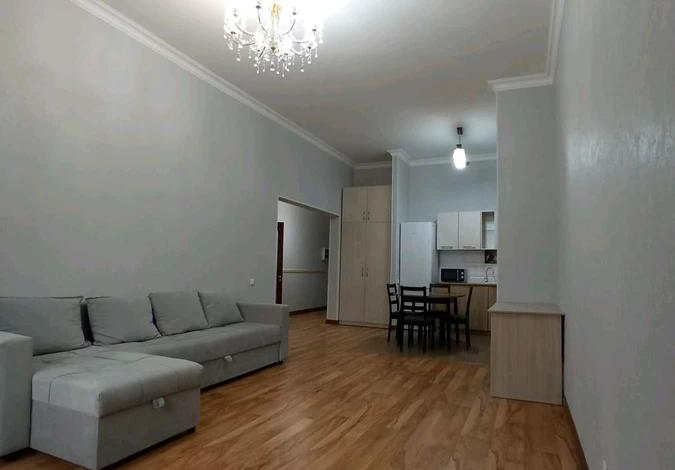 2-комнатная квартира, 70 м², 7/9 этаж, Панфилова 15-19