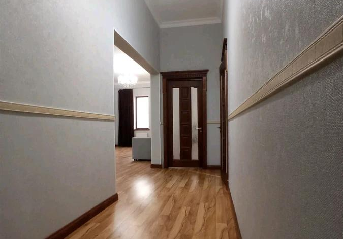 2-комнатная квартира, 70 м², 7/9 этаж, Панфилова 15-19