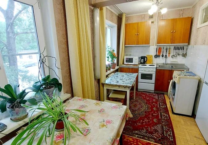 4-комнатная квартира · 60 м² · 3/5 этаж, Канити Битибаевой 20