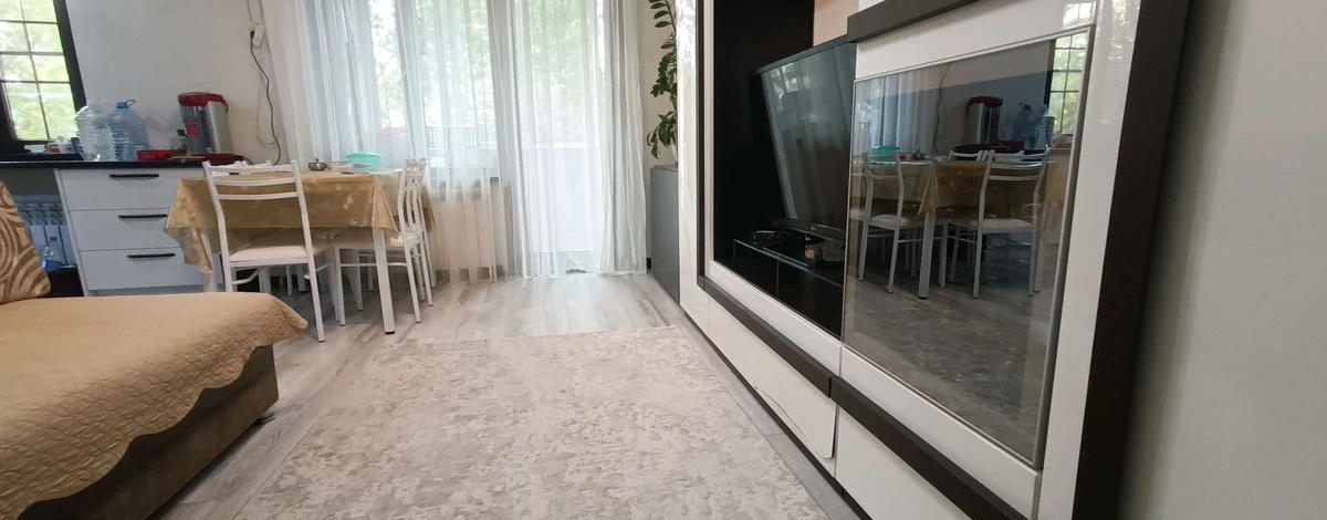 3-комнатная квартира, 65 м², 4/4 этаж, мкр Коктем-2