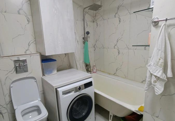3-комнатная квартира, 65 м², 4/4 этаж, мкр Коктем-2