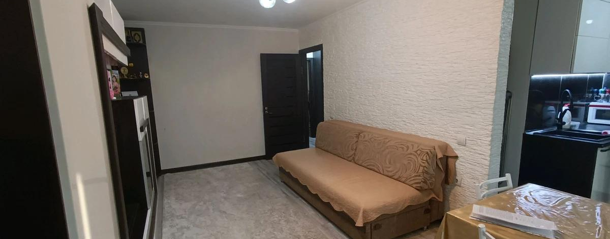 3-комнатная квартира, 65 м², 4/4 этаж, мкр Коктем-2