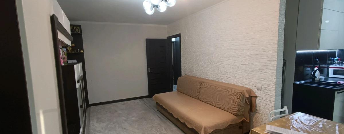 3-комнатная квартира, 65 м², 4/4 этаж, мкр Коктем-2