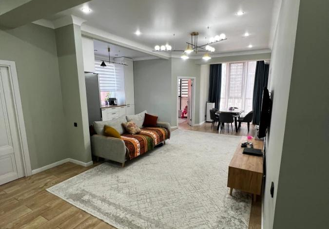 4-комнатная квартира, 100.2 м², 5/18 этаж, Абая — Брусиловского
