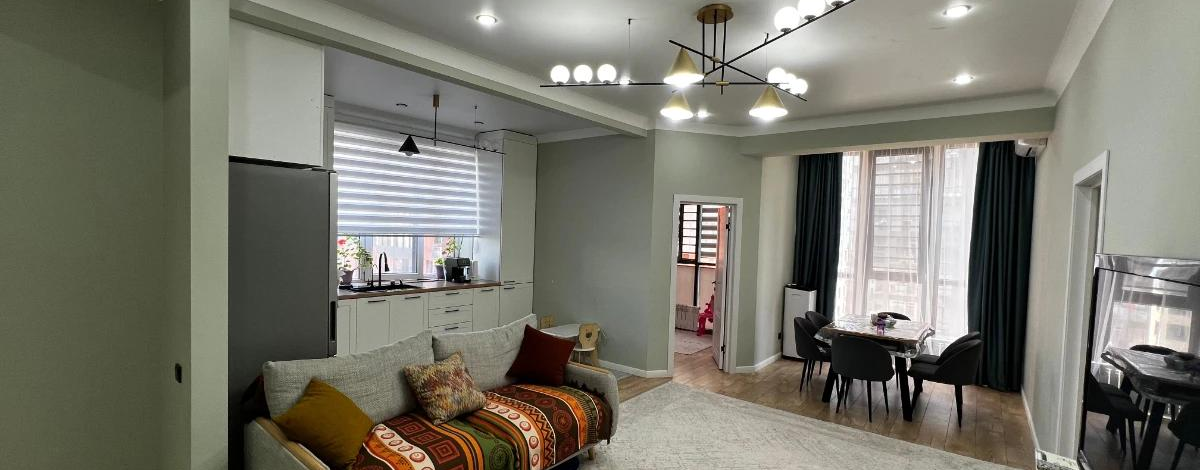 4-комнатная квартира, 100.2 м², 5/18 этаж, Абая — Брусиловского