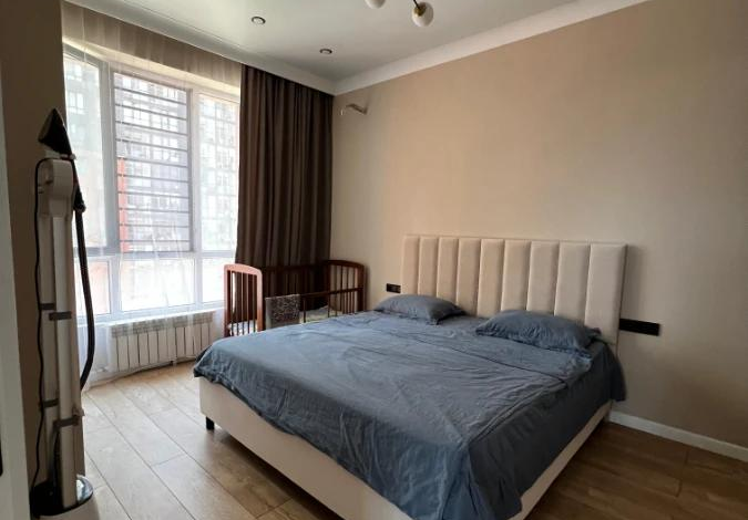 4-комнатная квартира, 100.2 м², 5/18 этаж, Абая — Брусиловского