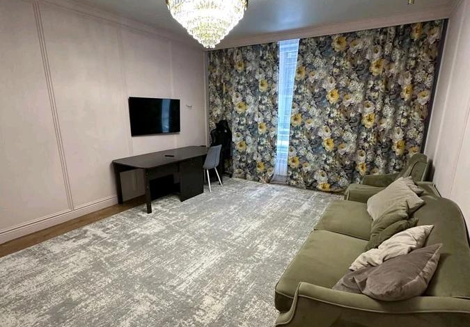 3-комнатная квартира, 94.4 м², 1/10 этаж, Бокейхана 25А