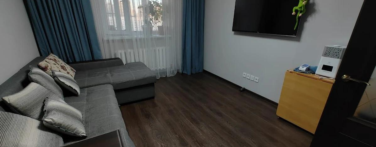 3-комнатная квартира, 79.8 м², 10/10 этаж, Кабанбай батыра 40