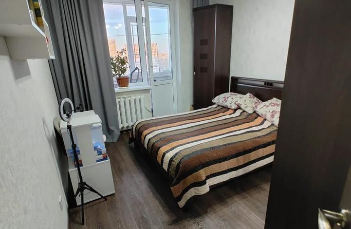 3-комнатная квартира, 79.8 м², 10/10 этаж, Кабанбай батыра 40