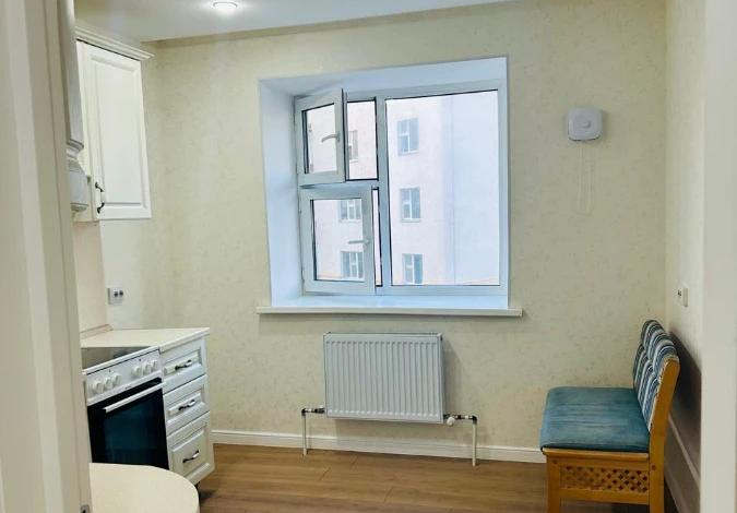 3-комнатная квартира, 75 м², 4/9 этаж, Азербаева 16