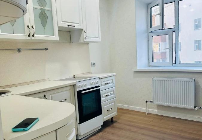 3-комнатная квартира, 75 м², 4/9 этаж, Азербаева 16