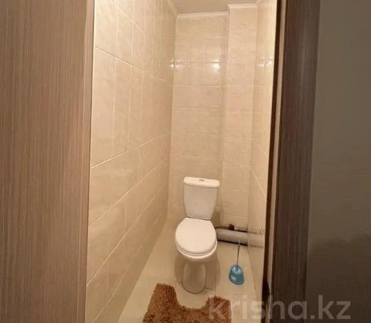 2-комнатная квартира, 64 м², 2/9 этаж, Молдагалиева