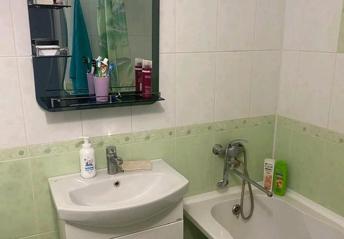 3-комнатная квартира · 56 м² · 6/9 этаж, Есет батыра — Остановка ТД Жанар