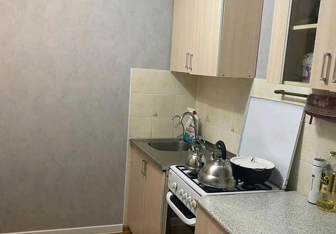 3-комнатная квартира · 56 м² · 6/9 этаж, Есет батыра — Остановка ТД Жанар