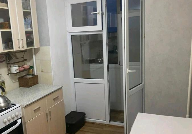 3-комнатная квартира · 56 м² · 6/9 этаж, Есет батыра — Остановка ТД Жанар