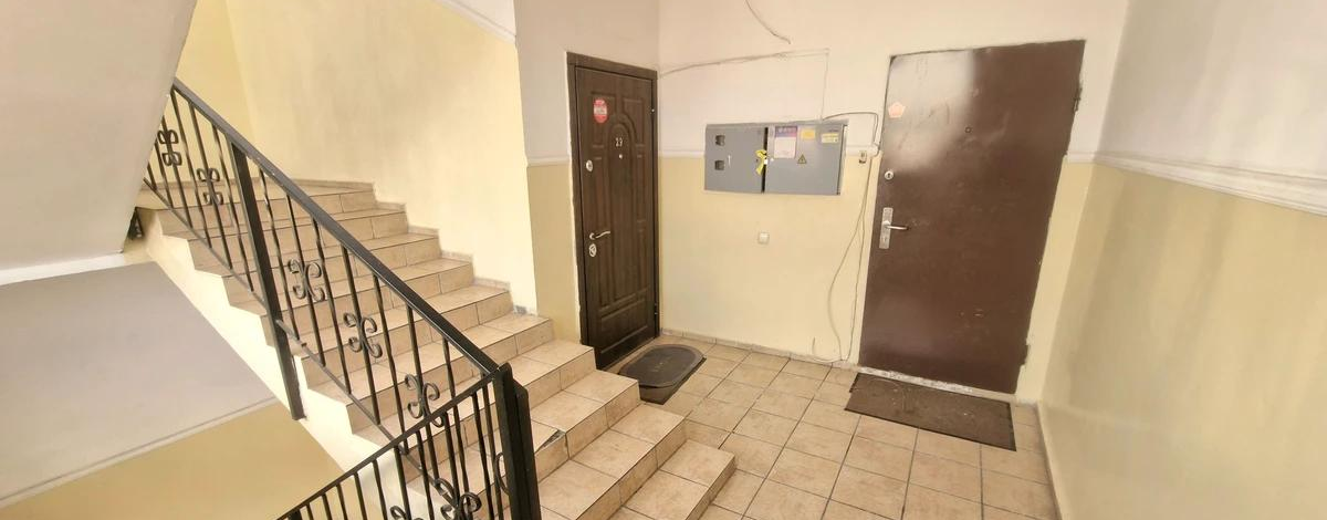 3-комнатная квартира, 89.3 м², 3/5 этаж, мкр Жетысу-2 2 — Саина-улугбека(домостроительная)