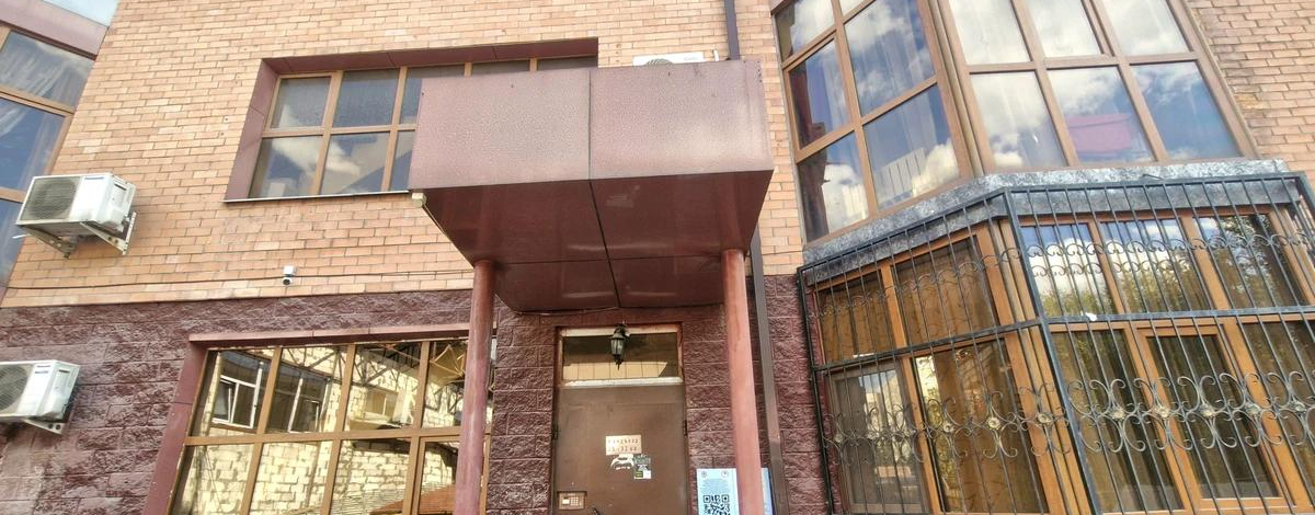 3-комнатная квартира, 89.3 м², 3/5 этаж, мкр Жетысу-2 2 — Саина-улугбека(домостроительная)